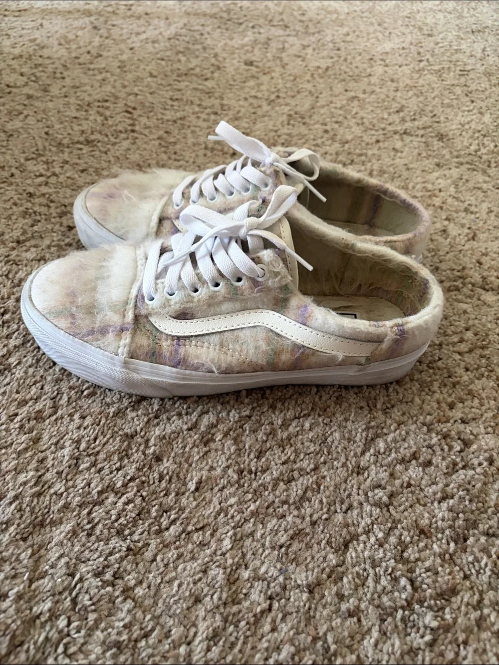 Vans Old Skool Plaid Fur Sneaker